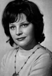 Эльза Леждей