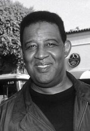 Frank McRae