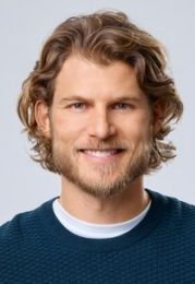 Travis Van Winkle